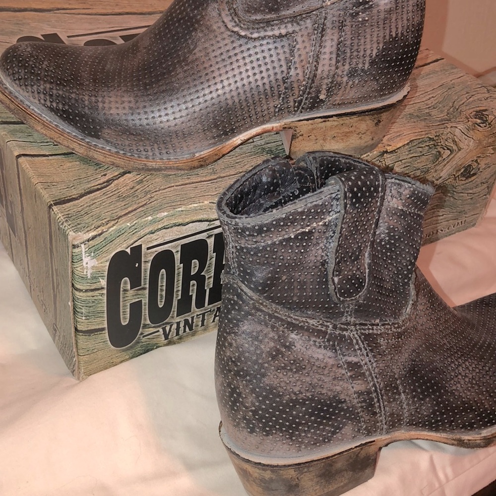 Boot by Corral - Picture 6 of 9